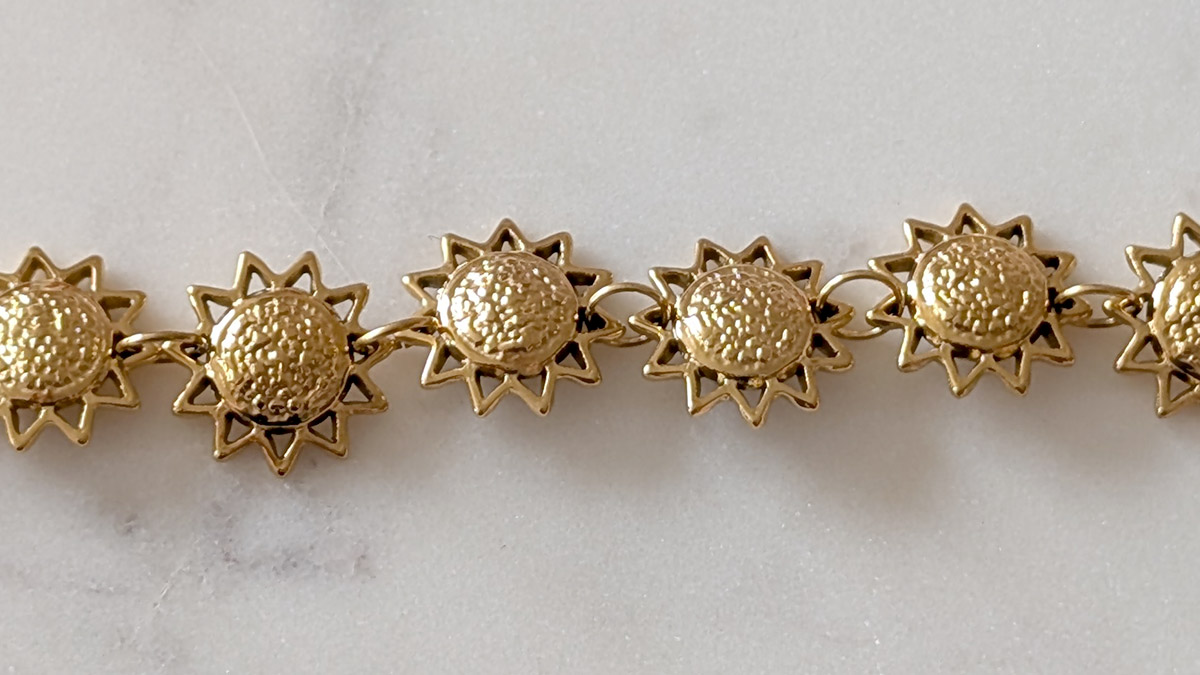 Pulsera Sol de acero inoxidable chapado en oro : Paso 2 Pulsera Sol de acero inoxidable chapado en oro : Paso 2