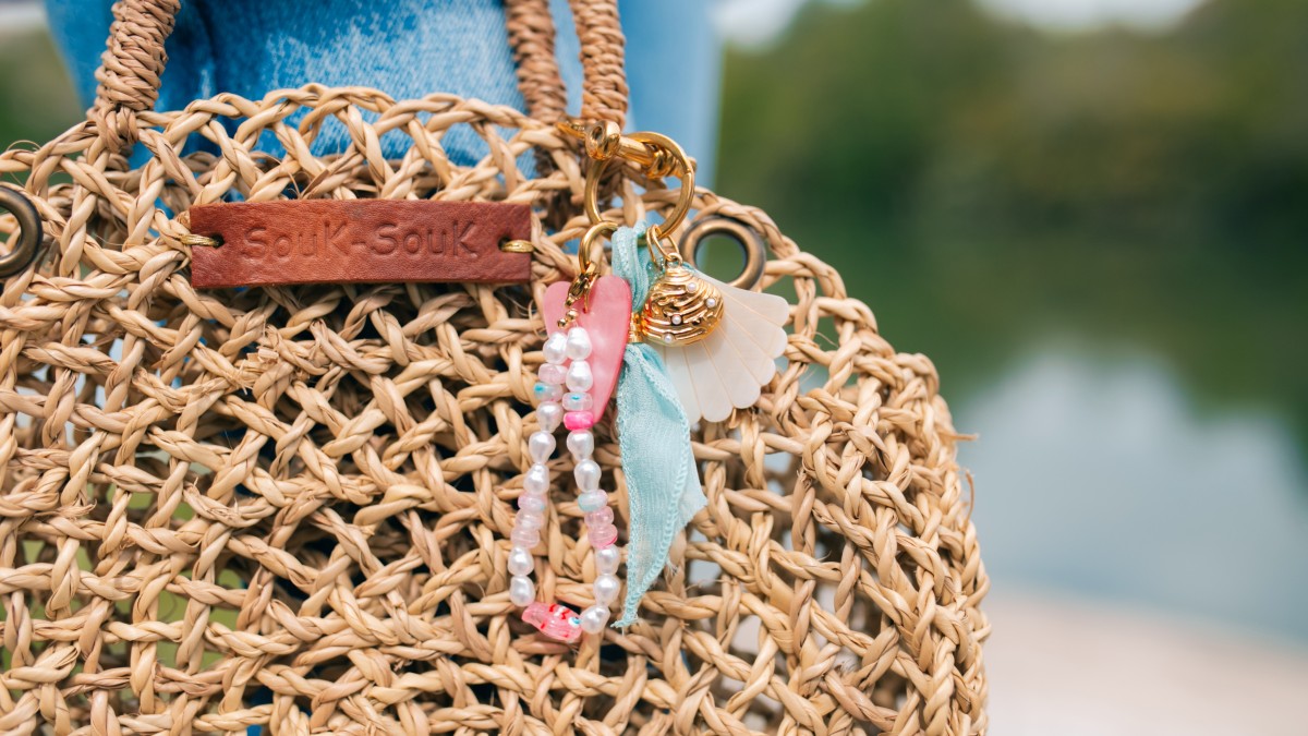 DIY bolso de verano grigri con conchas DIY bolso de verano grigri con conchas