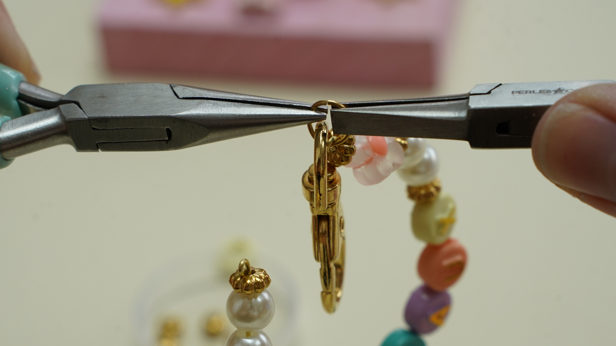 Llavero personalizado con nombre y cuentas de letras : Paso 5 Llavero personalizado con nombre y cuentas de letras : Paso 5