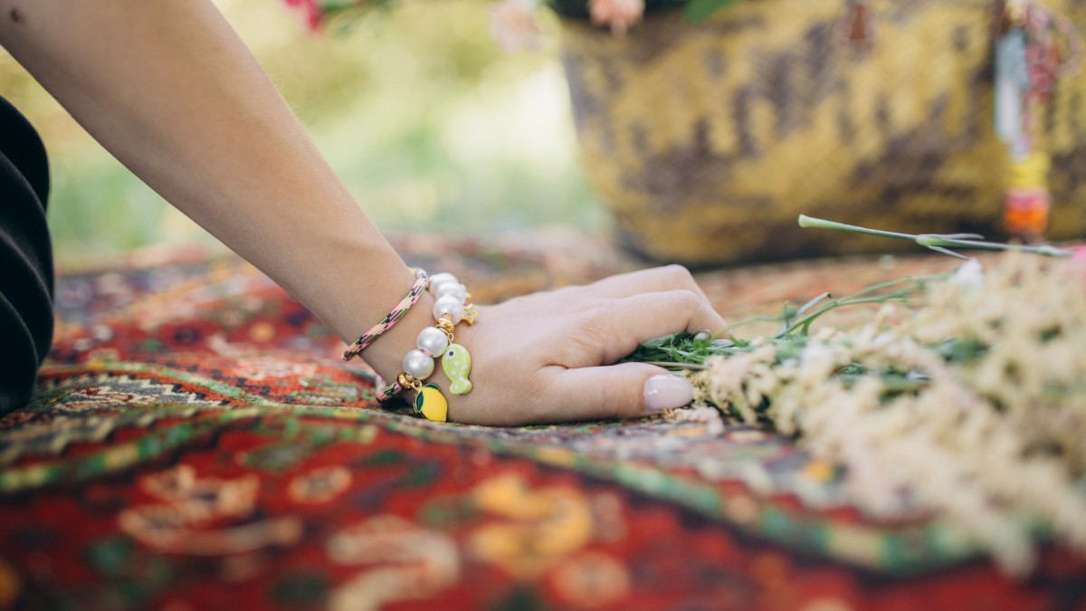 Pulsera de paracord con dijes de acero inoxidable Pulsera de paracord con dijes de acero inoxidable