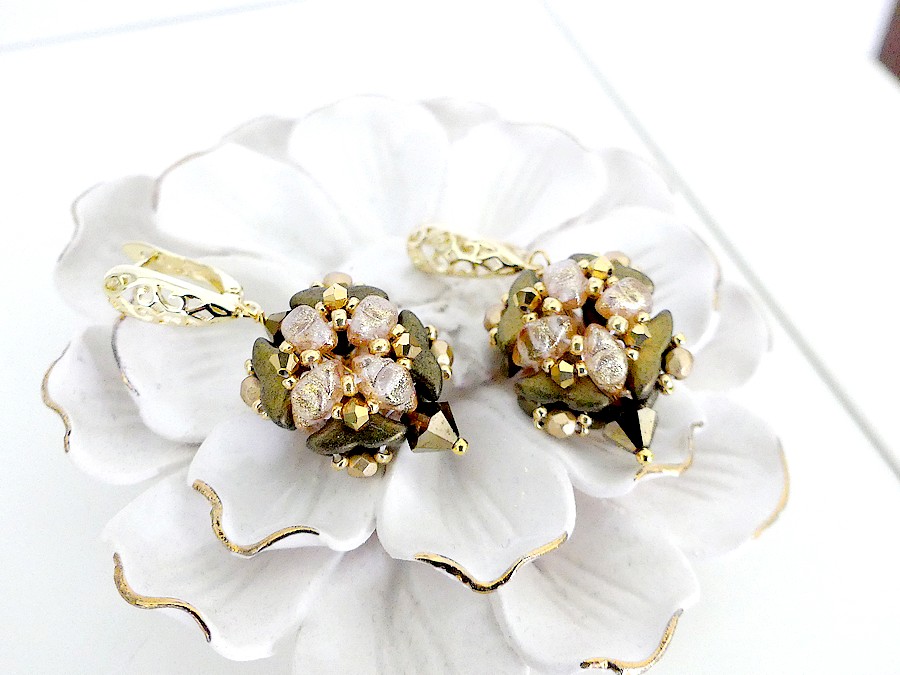 Pendientes de perlas Hoshi de Puca ®.