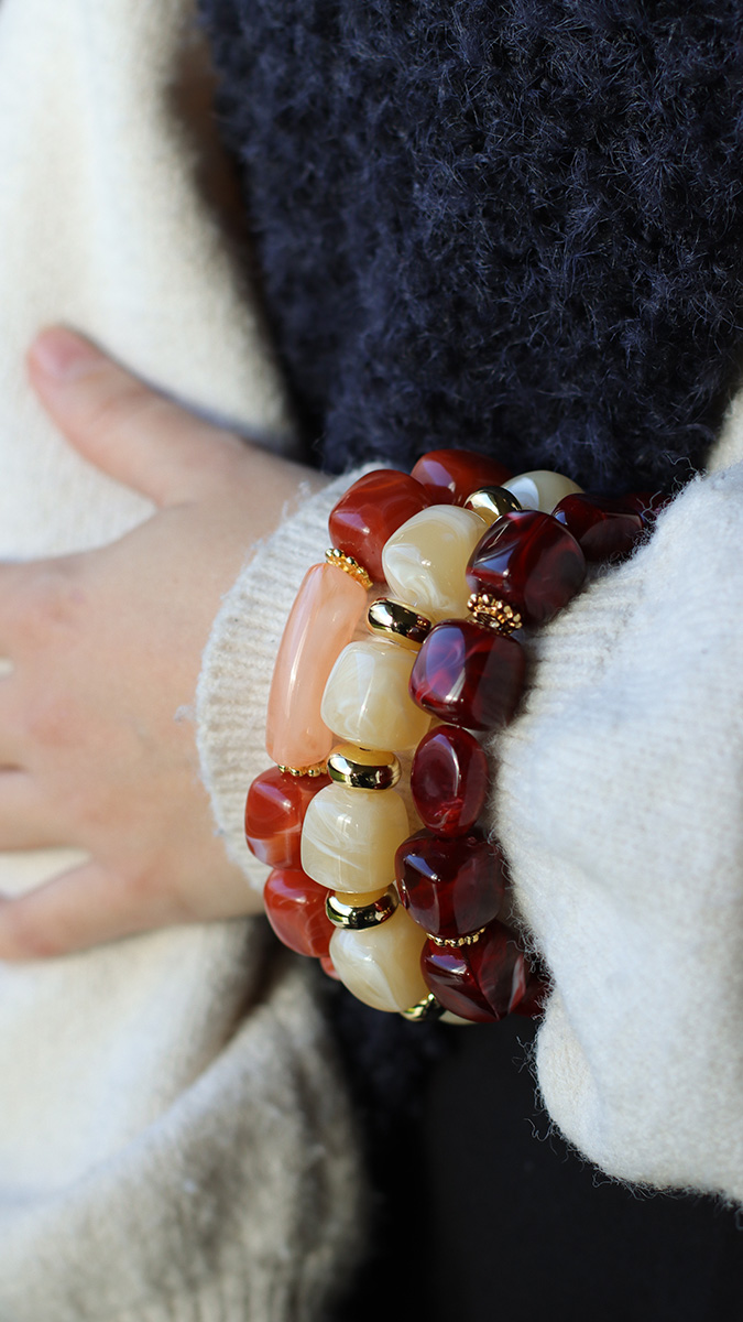 Esquema Pulseras de cuentas cúbicas irregulares de resina