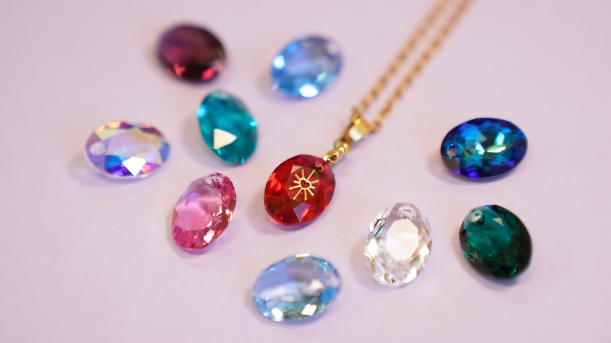 Collar con colgante de Swarovski y cadena de acero inoxidable