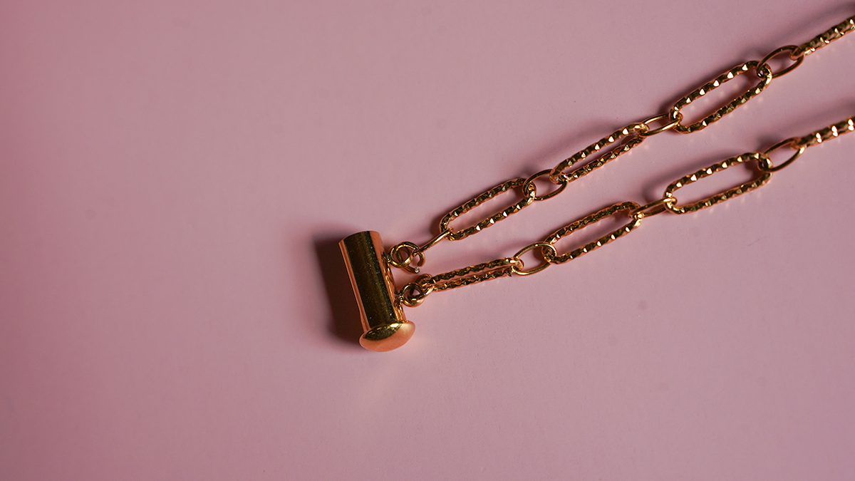 Collar de doble cadena con cuentas de trébol de piedra natural : Paso 5 Collar de doble cadena con cuentas de trébol de piedra natural : Paso 5