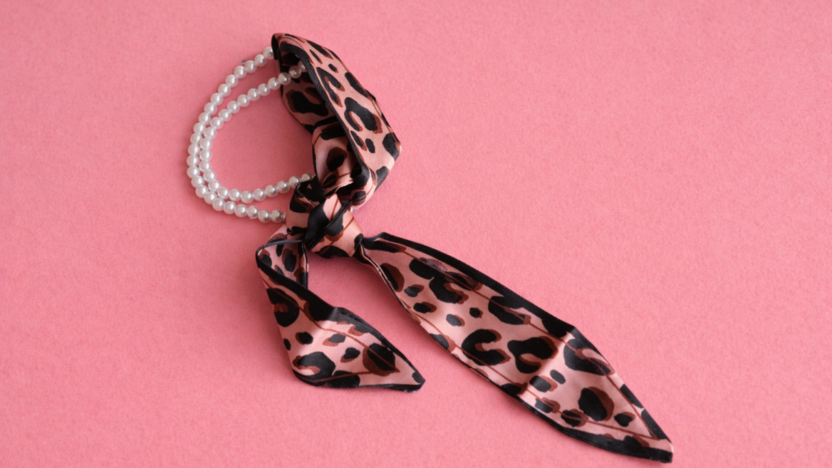 DIY Collar de perlas y pañuelo : Paso 1