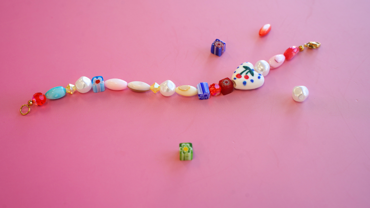 DIY: Trío de pulseras de cuentas de cerámica de colores, Millefiori y Preciosa : Paso 4