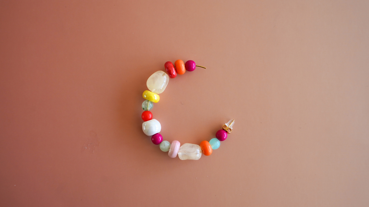 Pendientes con perlas de colores : Paso 6 Pendientes con perlas de colores : Paso 6