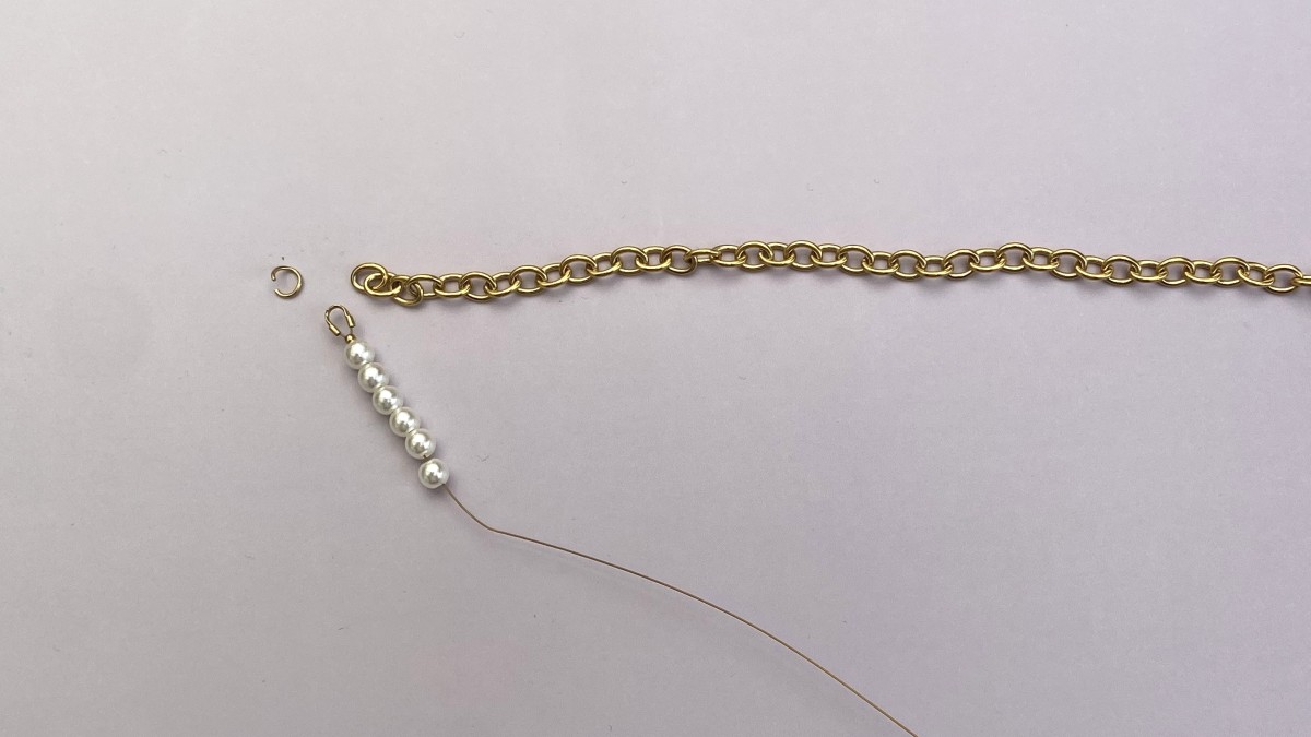 Collar de limones de acero inoxidable, con imitaciones de perlas y cuentas de cerámica : Paso 2