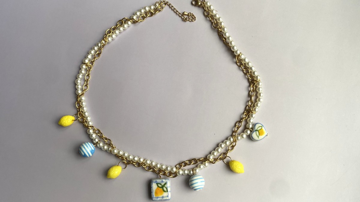 Collar de limones de acero inoxidable, con imitaciones de perlas y cuentas de cerámica : Paso 20