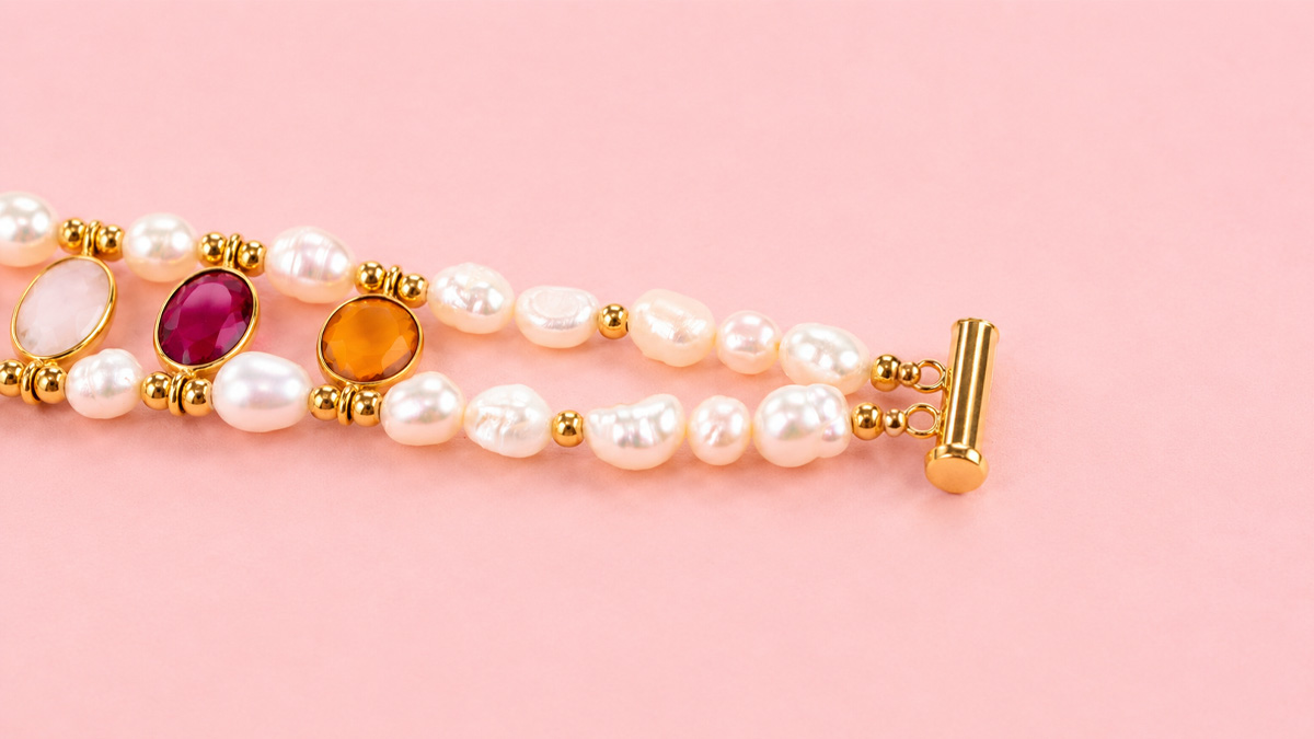 Pulsera de doble vuelta con piedras naturales y cuentas de agua dulce : Paso 5