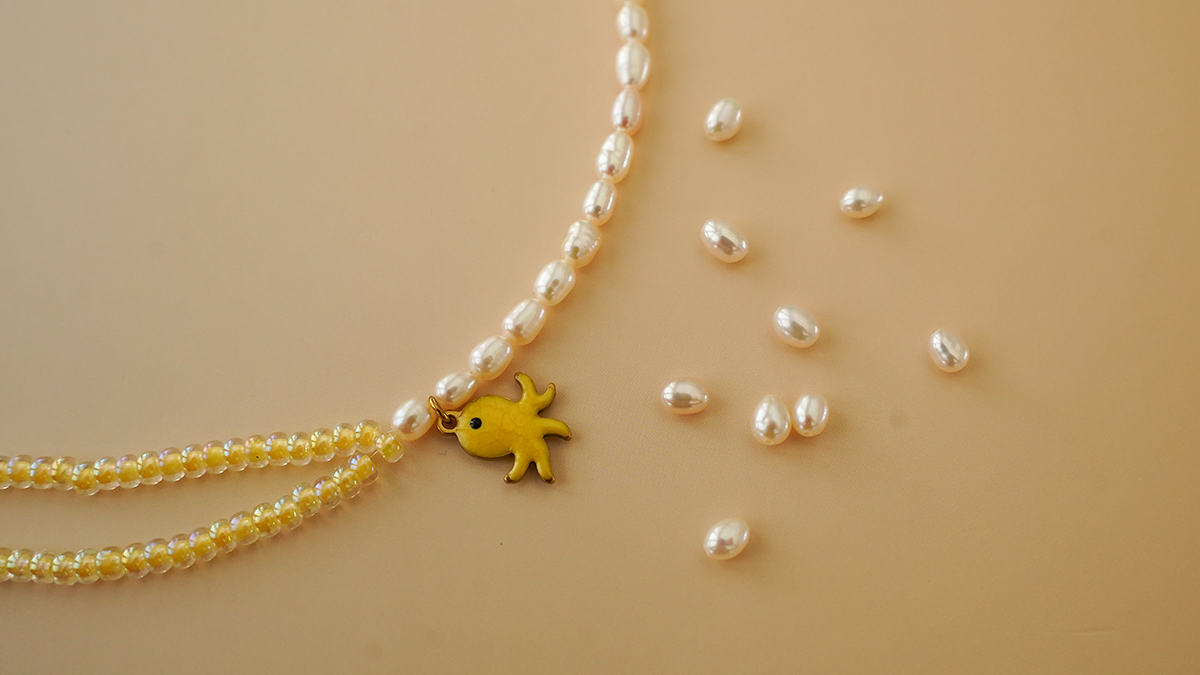 Collar de cuentas Miyuki y cuentas de agua dulce — Tutorial fácil de joyería DIY : Paso 4 Collar de cuentas Miyuki y cuentas de agua dulce — Tutorial fácil de joyería DIY : Paso 4