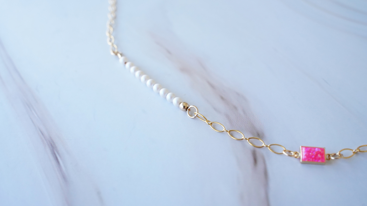 Collar de Gold Filled con cadena, perlas y un anillo en forma de corazón : Paso 8 Collar de Gold Filled con cadena, perlas y un anillo en forma de corazón : Paso 8