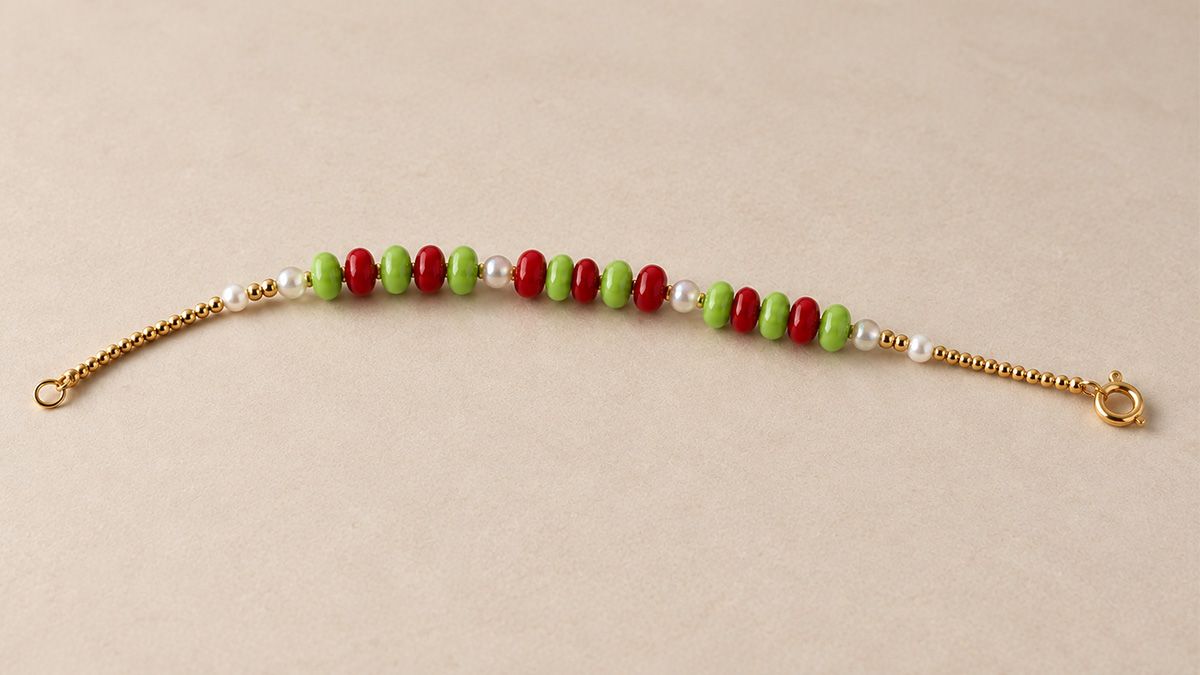 Trío de pulseras de cuentas Heishi y Rocalla Miyuki doradas : Paso 4