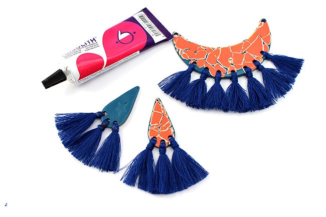 Pechera y pendientes de Fimo color flamenco con cowries : Paso 11 Pechera y pendientes de Fimo color flamenco con cowries : Paso 11