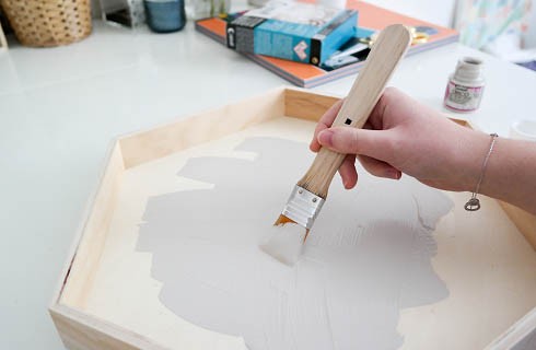 Creación de una encimera de terrazo con resina Pebeo : Paso 2