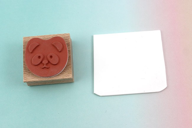 Broche Panda de arcilla Fimo y Sculpey líquido : Paso 1