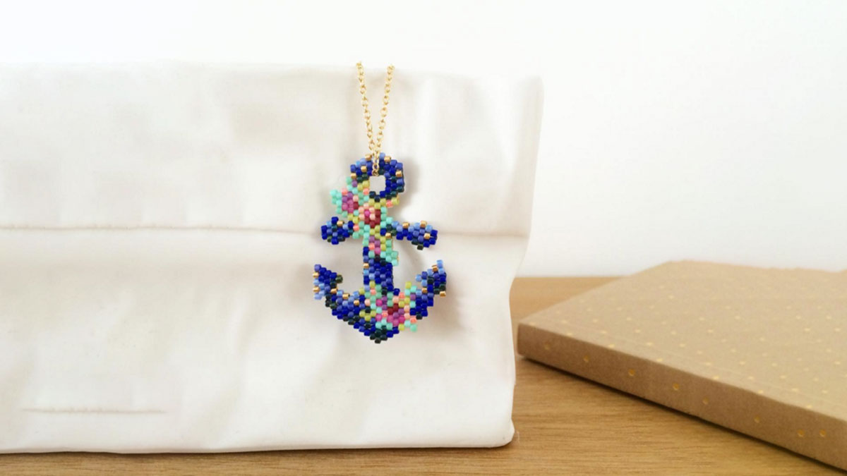 Esquema Colgante de ancla de mar con perlas Miyuki de Mon petit bazar